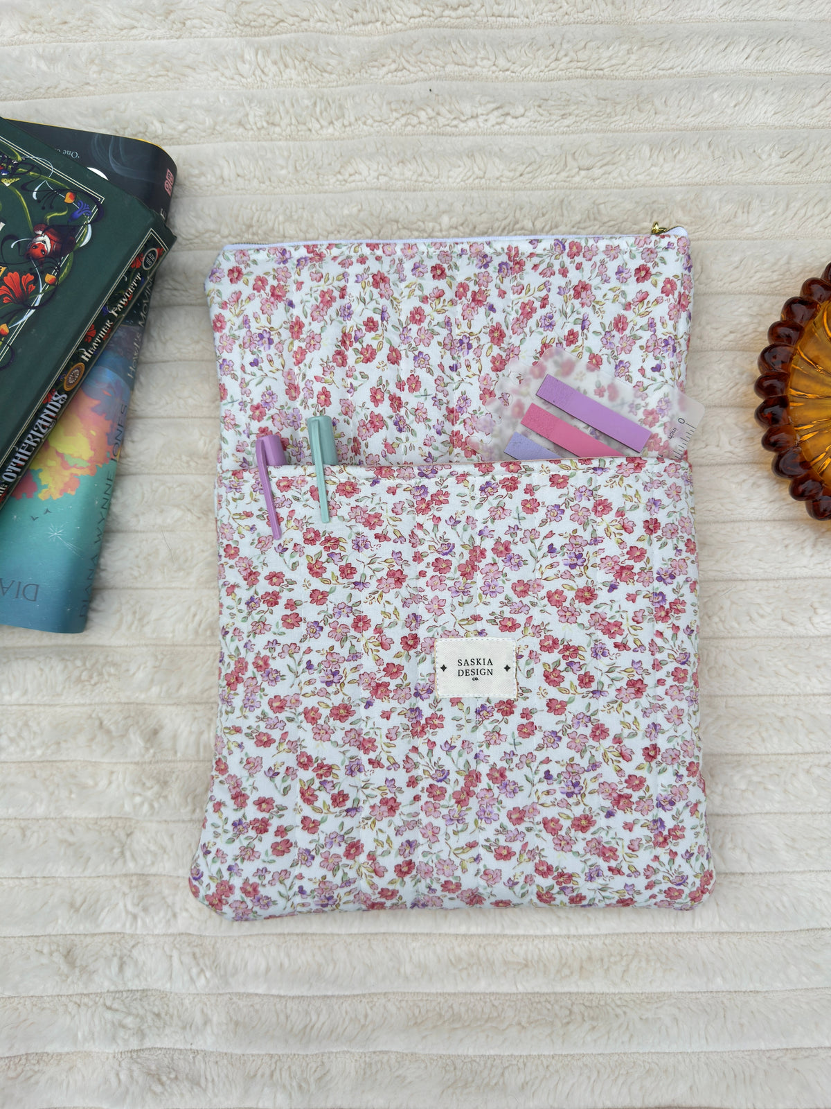 Peony Quilted Book Sleeve