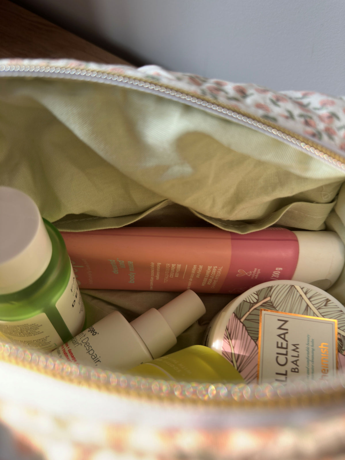 Pink Dandelion Quilted Carry All Bag