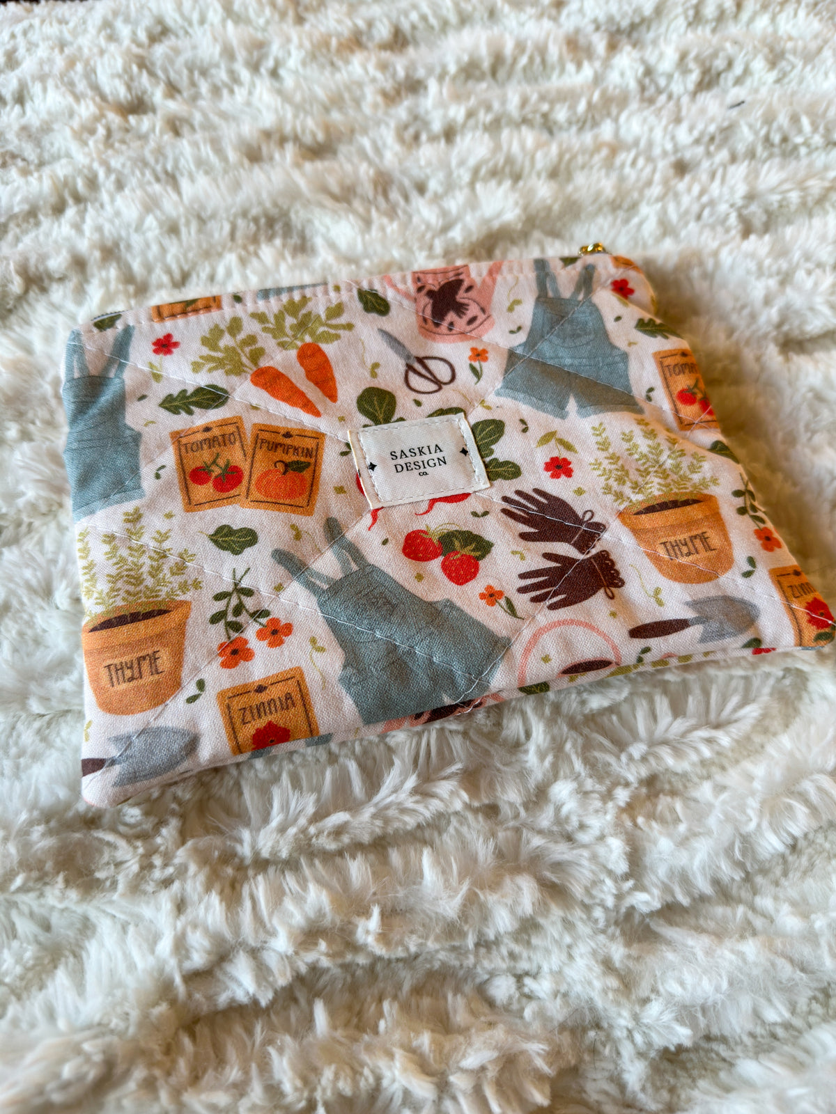 Spring Gardening Quilted Zipper Pouch