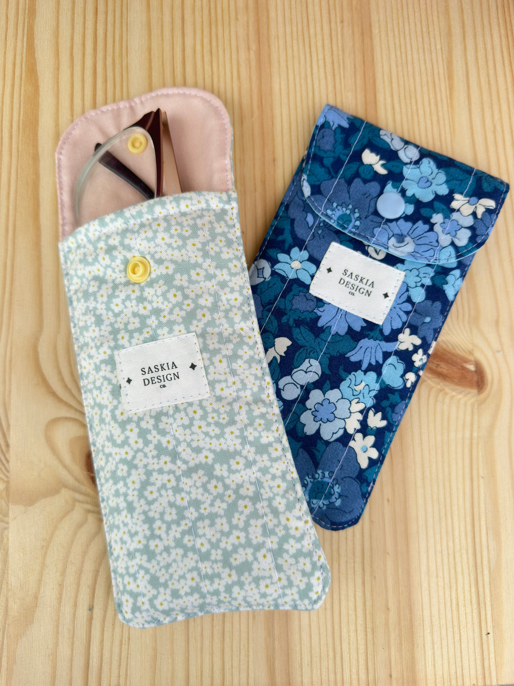 Blueberry Fields Quilted Glasses Case