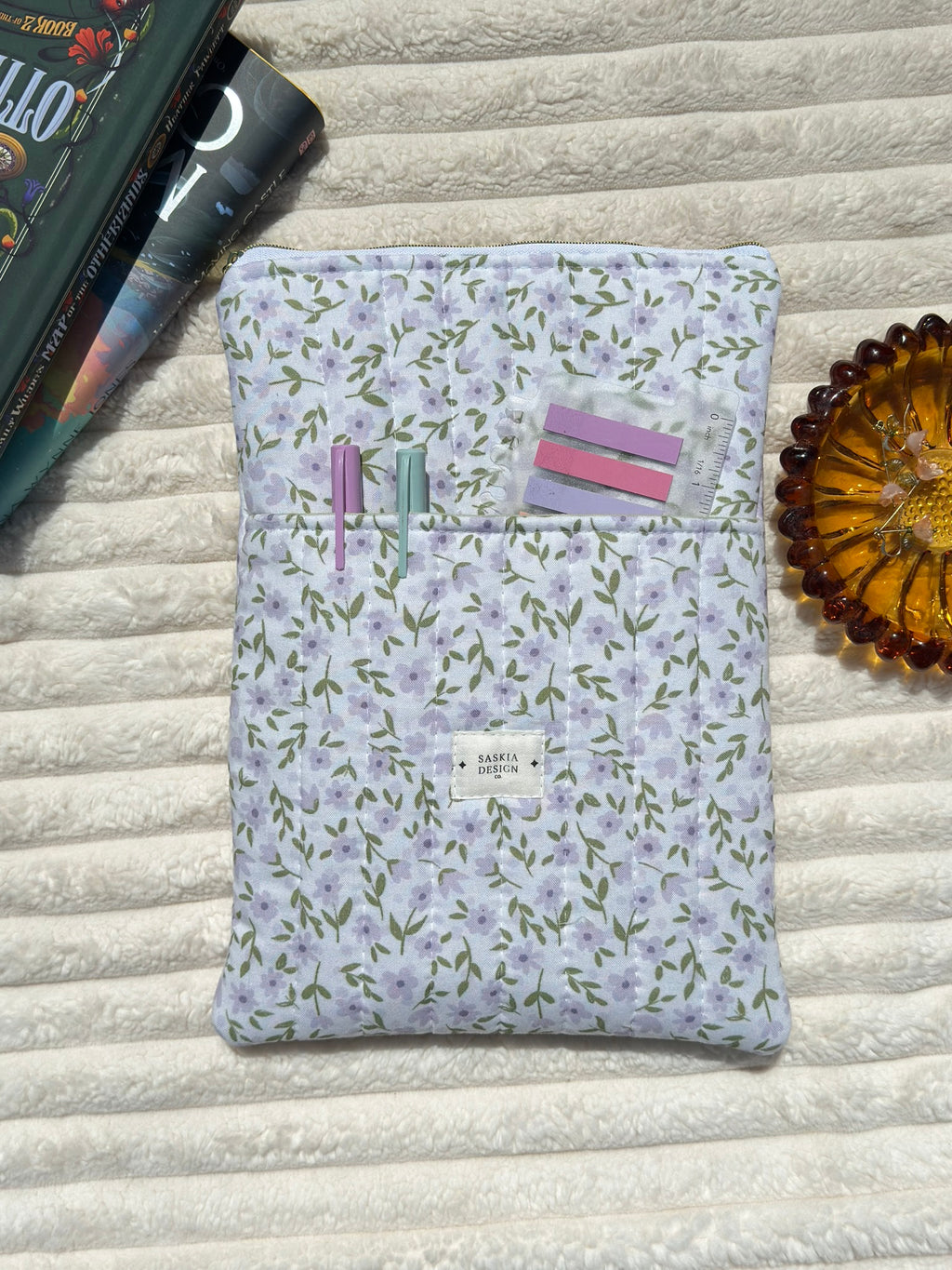 Lilac Quilted Book Sleeve