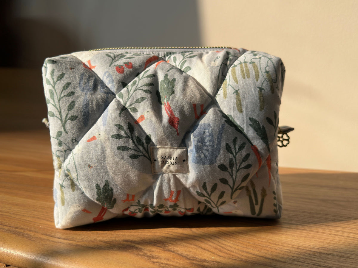 Silly Goose Quilted Carry All Bag